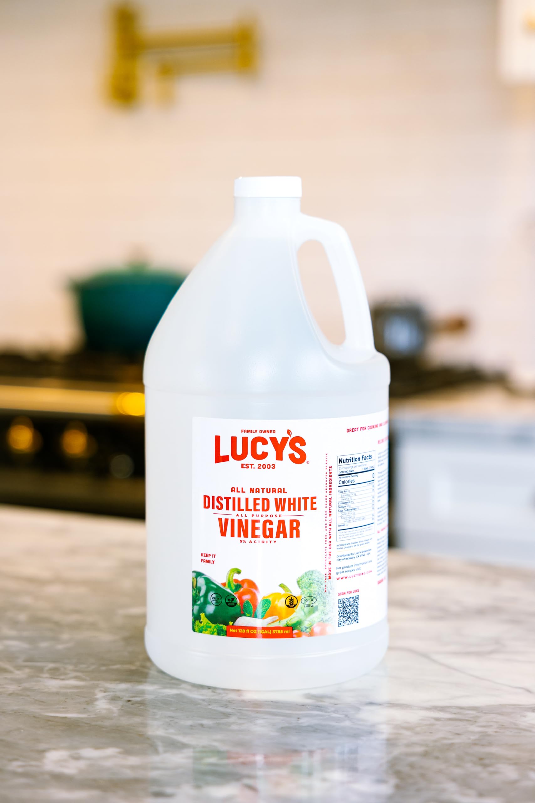 Lucy's Family Owned - Natural Distilled White Vinegar, 1 Gallon (128 oz) - 5% Acidity (White Vinegar, 1 Gallon (128 fl oz.))
