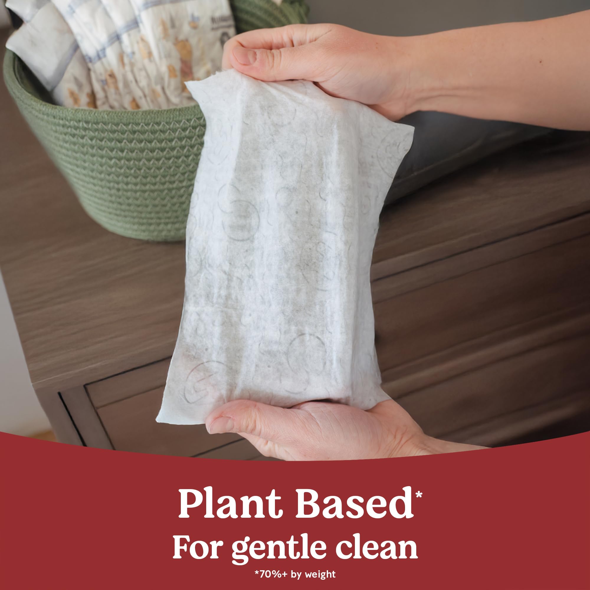 Huggies Nourish Scented Baby Wipes, 10 Push Button Packs (560 Wipes Total)